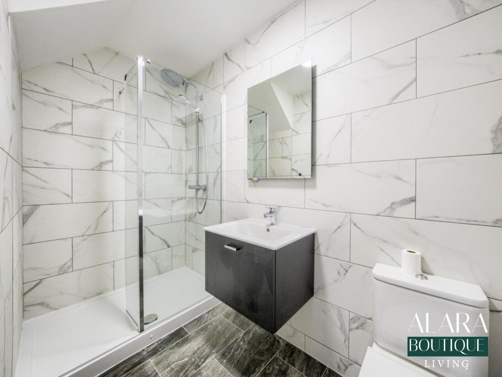 Apartment Luxury 3 Floor Townhouse - Alara Boutique Living *